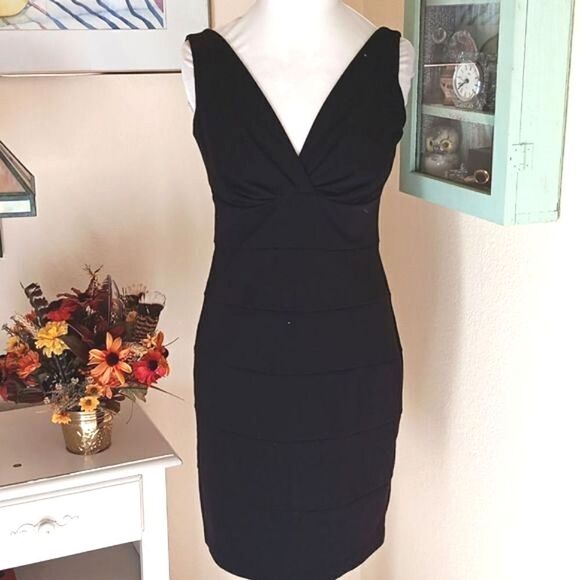 B. SMART Black Dressy Dress - Picture 1 of 11
